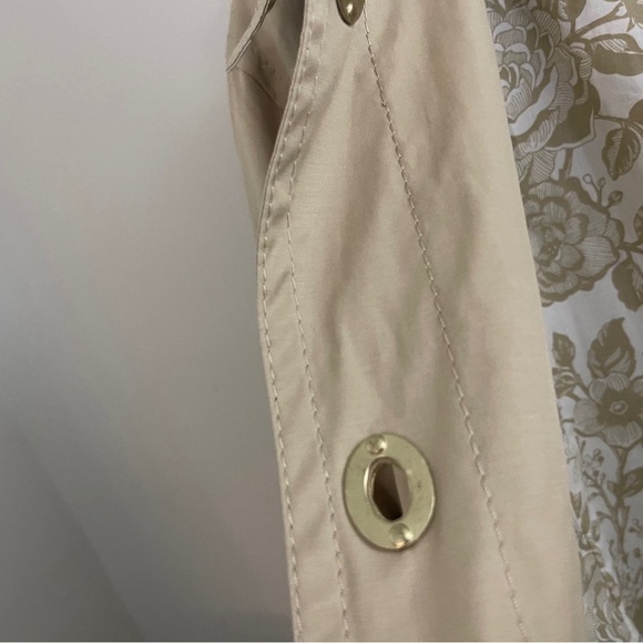 Isaac Mizrahi Live Tan Jacket - Picture 9 of 9